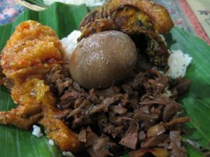 Gudeg Kering Khas Jogja 2 800px Nasi Gudeg2