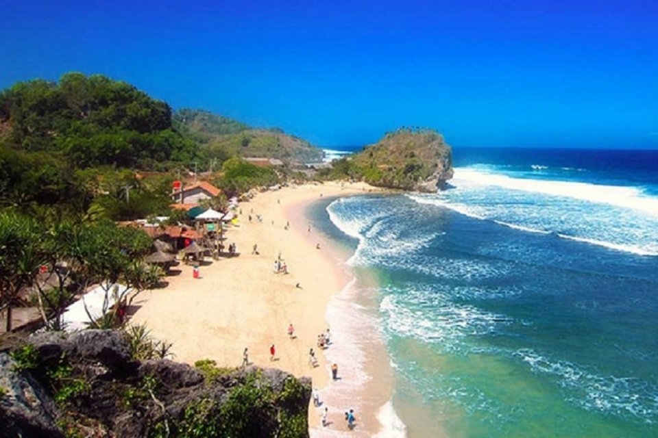 Pantai Indrayanti Gunung Kidul